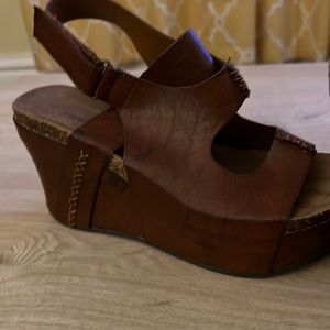 Cute shoes to wear with jeans or dresses